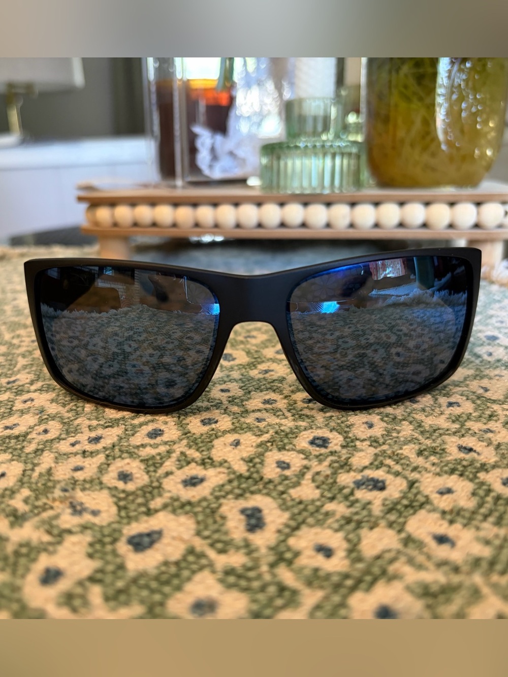 Native Men's Matte Black Badlands Sunglasses with Blue-Reflective Lenses